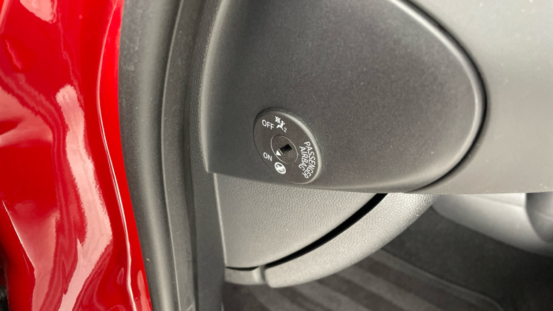 MINI Hatchback 135kW Cooper S Level 2 33kWh 3dr Auto Electric Hatchback